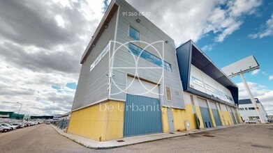 Industrial in Getafe, Madrid to rent Interior Photo- Image 1 of 18