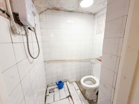 10 Moorland Rd, Stoke On Trent for sale - Interior Photo - Image 3 of 7