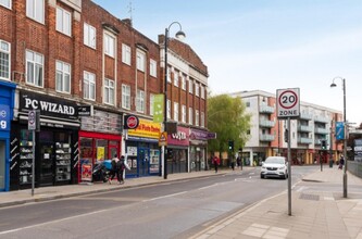 114 High St, West Drayton for rent Building Photo- Image 1 of 3