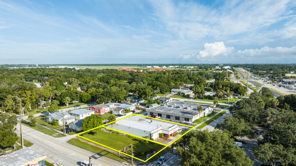 2315 14th Ave, Vero Beach, FL for sale - Building Photo - Image 3 of 55