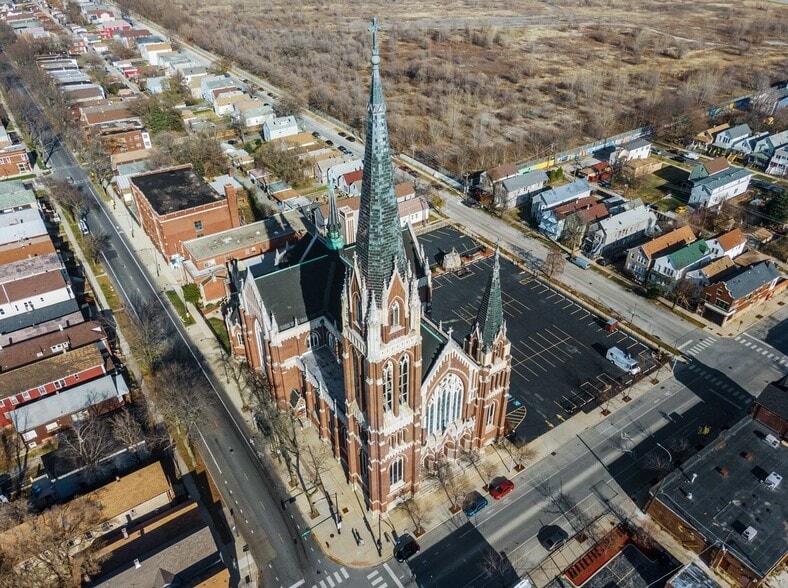 Former St. Michael Catholic School portfolio of 4 properties for sale on LoopNet.co.uk - Building Photo - Image 3 of 9