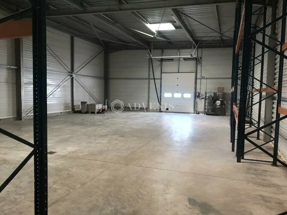 Vente Entrepôt 4 000 m² - Photo 1