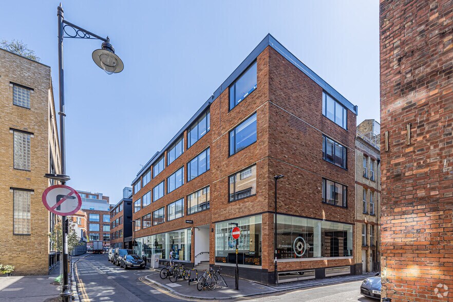 32 Dallington St, London for rent - Primary Photo - Image 1 of 52