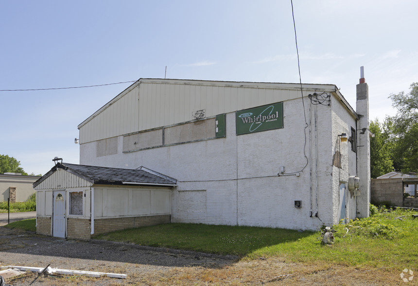 1499 S Lake St, Forest Lake, MN for sale - Primary Photo - Image 1 of 1