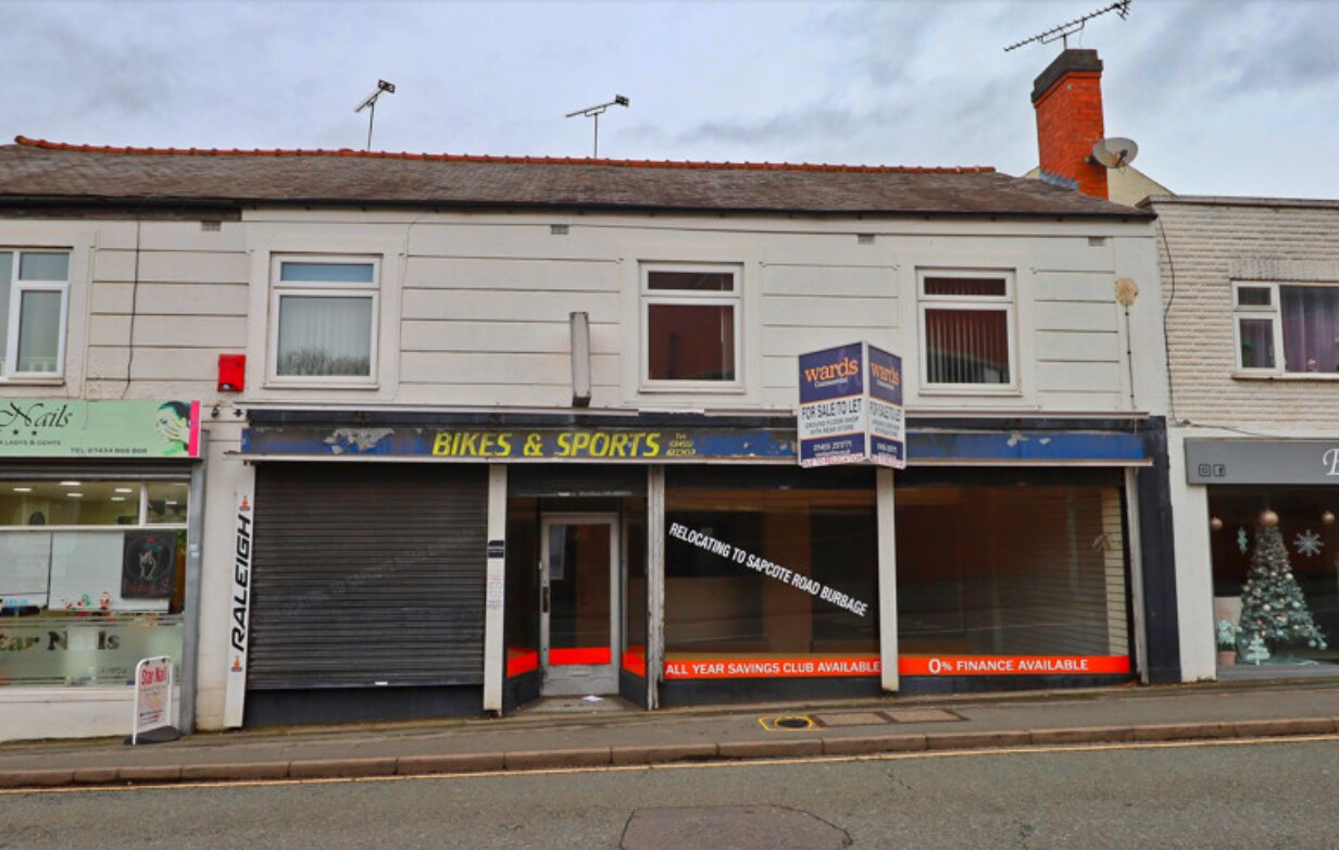 6-10 Stockwell Head, Hinckley to rent Building Photo- Image 1 of 6