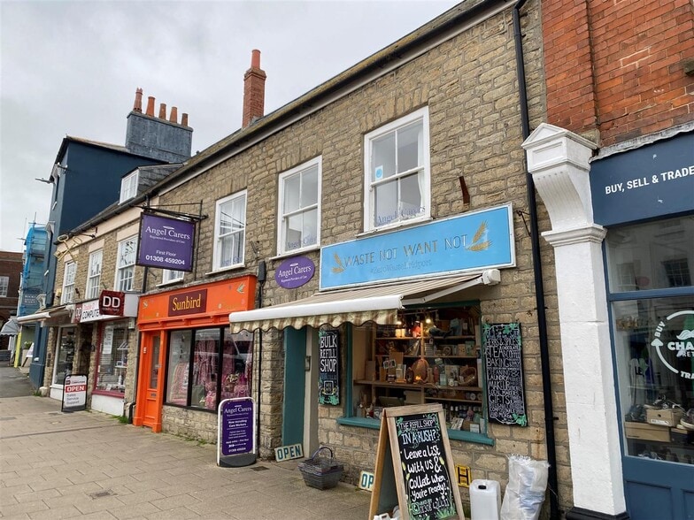 15-17 South St, Bridport for sale - Building Photo - Image 2 of 10