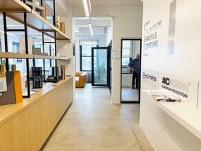 252 W 38th St, New York, NY to rent Interior Photo- Image 2 of 9