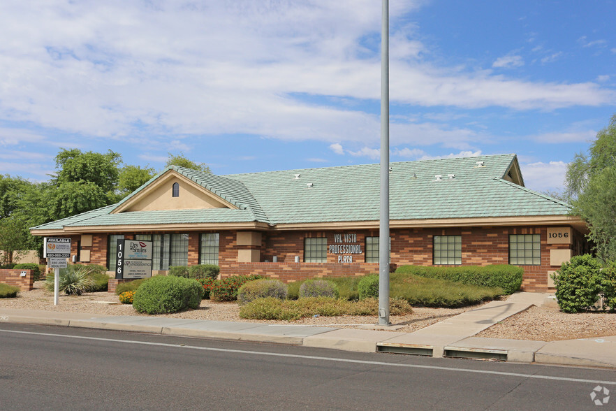 1056 S Val Vista Dr, Mesa, AZ for sale - Primary Photo - Image 1 of 1