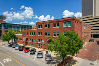 300 Marconi Blvd, Columbus, OH for rent Building Photo- Image 1 of 18