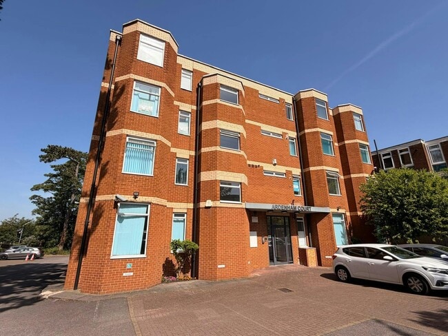 More details for Oxford Rd, Aylesbury - Office to Rent