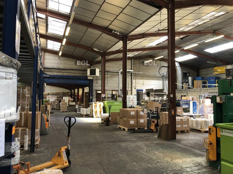 Light Industrial in VERNEUIL-L'ETANG for sale Interior Photo- Image 1 of 16