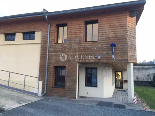 Location Bureaux 2 000 m² - Photo 1