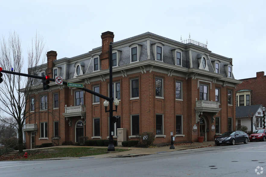 60 Public Sq, Medina, OH for sale - Primary Photo - Image 1 of 1