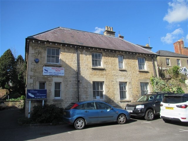 Beeches Grn, Stroud to rent - Building Photo - Image 2 of 3