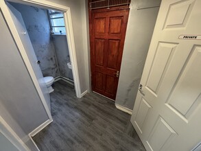 30 Dewinton St, Tonypandy to rent Interior Photo- Image 2 of 3