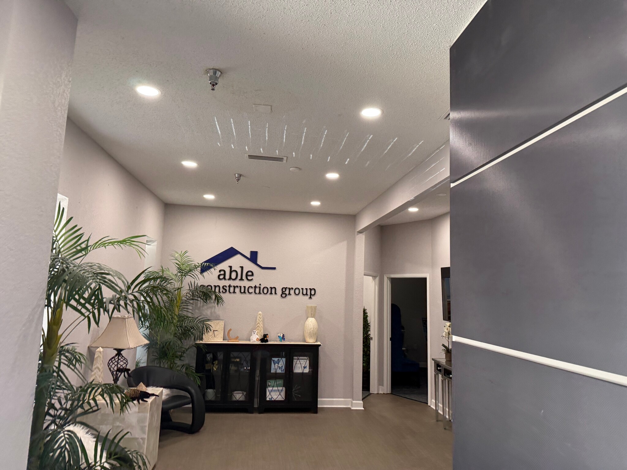 830 S Ronald Reagan Blvd, Longwood, FL to rent Interior Photo- Image 1 of 10