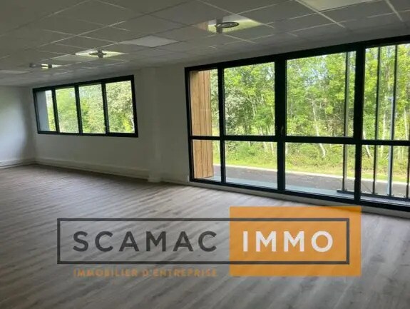 Office in Avignon to rent - Building Photo - Image 2 of 7