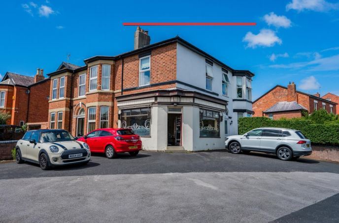 42-42A Walmer Rd, Southport for sale - Primary Photo - Image 1 of 1