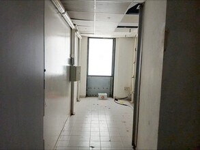 Retail in El Vendrell, Tarragona to rent Interior Photo- Image 2 of 6