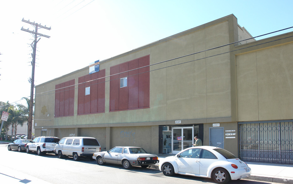 2045-2051 S Santa Fe Ave, Los Angeles, CA for rent - Building Photo - Image 1 of 6