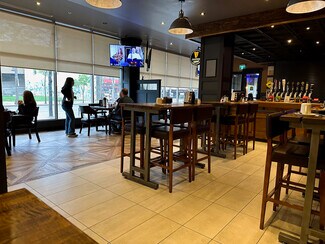 More details for 430 Ouellette Ave, Windsor, ON - Retail to Rent