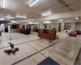 8-16 High St, Falkirk to rent Interior Photo- Image 1 of 3