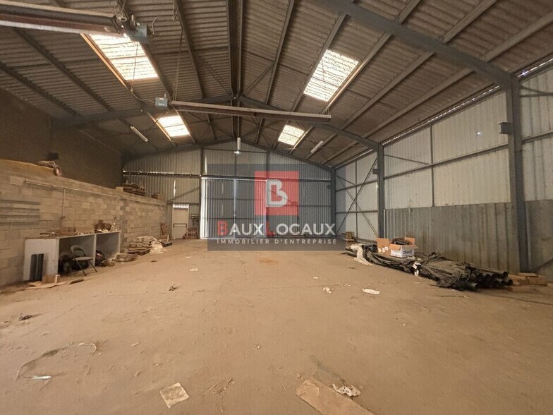 Industrial in Châteaurenard for sale - Interior Photo - Image 3 of 9