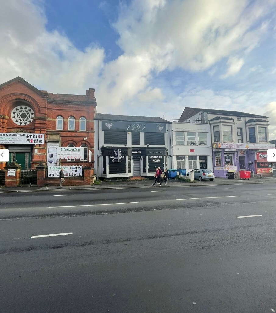 120 Cheetham Hill Rd, Manchester to rent Building Photo- Image 1 of 2