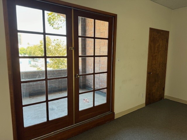 12000 W Pico Blvd, Los Angeles, CA for rent - Building Photo - Image 3 of 5