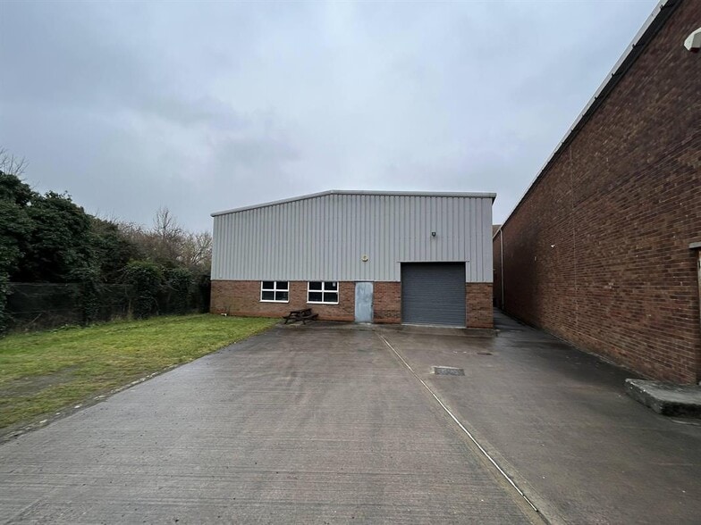 Longwick Rd, Princes Risborough for sale - Primary Photo - Image 1 of 1