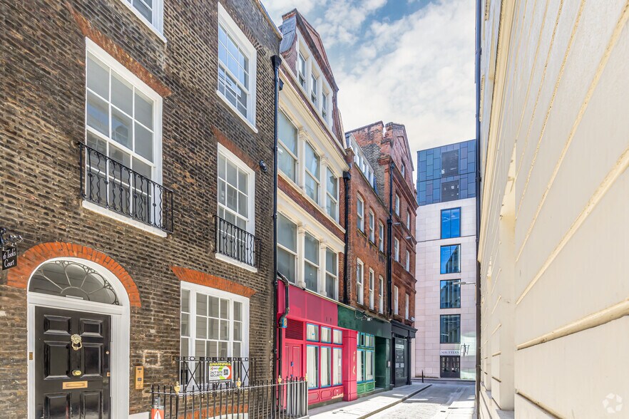 17-18 Tooks Ct, London for sale - Primary Photo - Image 1 of 1