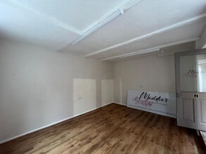 Lime St, Bedford to rent Interior Photo- Image 2 of 4