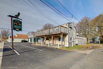 568 Park Ave, Portsmouth, RI for sale Building Photo- Image 1 of 1