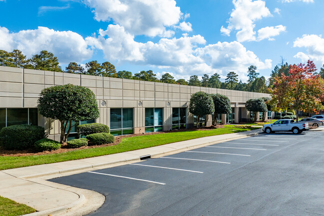 More details for 15401 Weston Pky, Cary, NC - Office for Rent