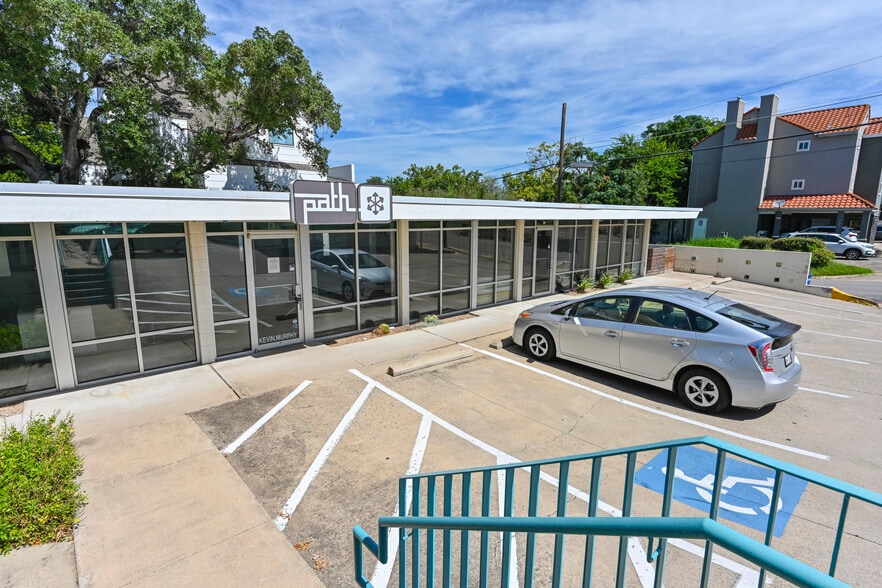 3100 S Congress Ave, Austin, TX for rent - Building Photo - Image 3 of 3