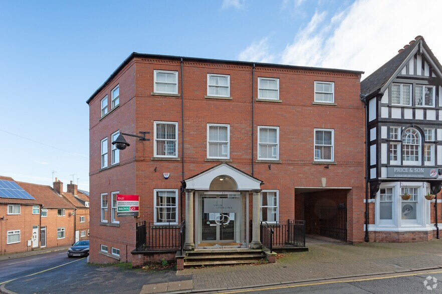 70a Castlegate, Grantham for rent - Building Photo - Image 2 of 6