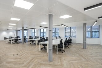 4 Roger St, London to rent Interior Photo- Image 2 of 5