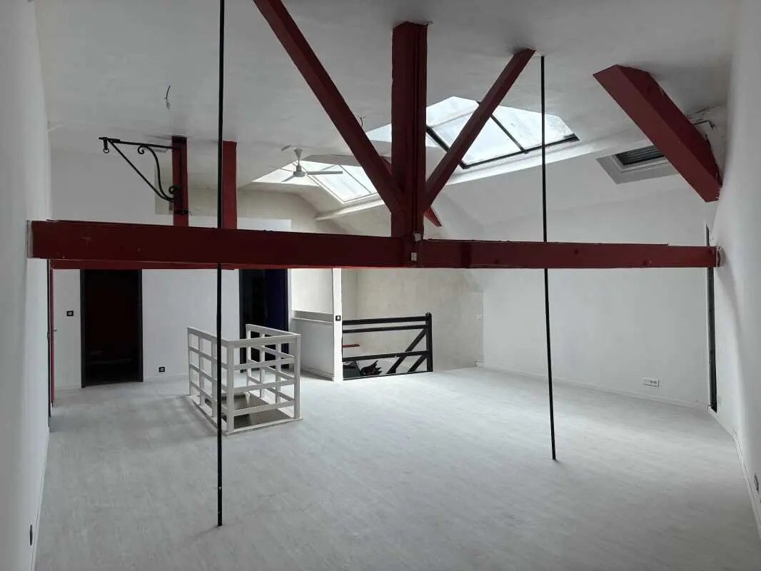 52 Bis Rue Paul Bellamy, Nantes for sale Interior Photo- Image 1 of 15