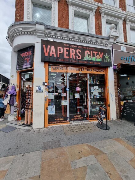 202 Uxbridge Rd, London for sale - Primary Photo - Image 1 of 1