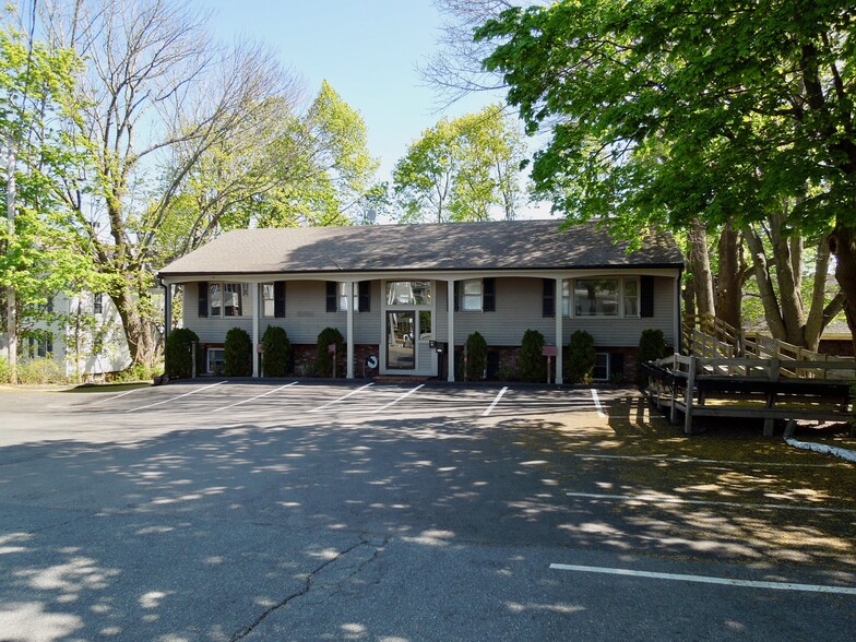 88 Sandwich St, Plymouth, MA for rent - Building Photo - Image 1 of 8