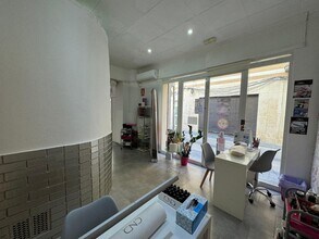 Retail in Calella, Barcelona to rent Interior Photo- Image 2 of 25