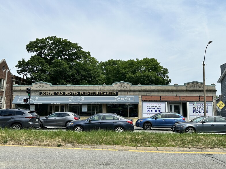 815-823 Boylston St, Chestnut Hill, MA for rent - Building Photo - Image 2 of 8