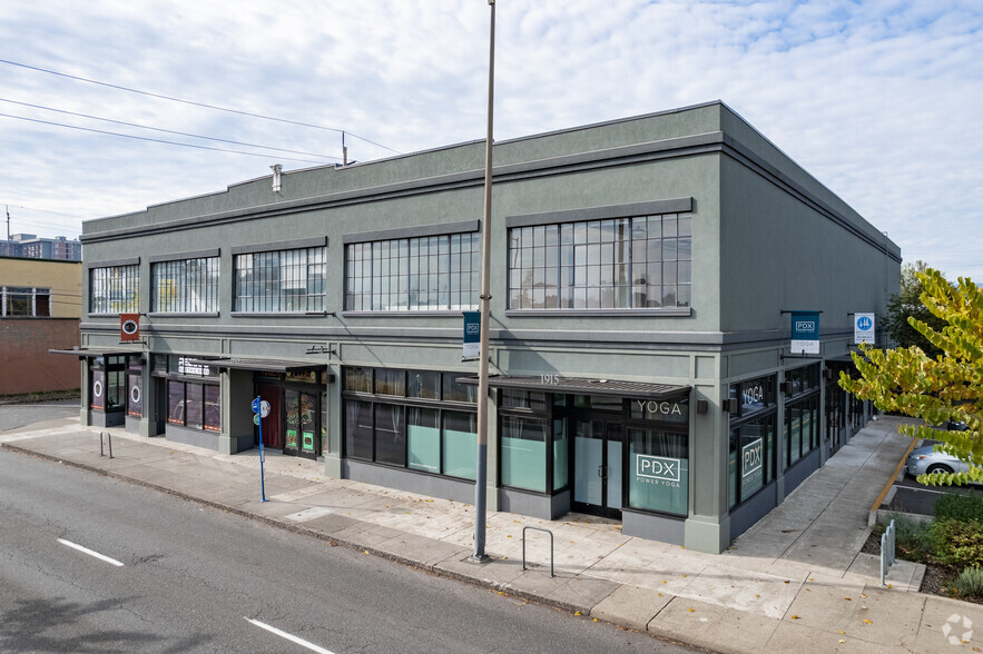 1905-1915 NE M L King Blvd, Portland, OR for rent - Building Photo - Image 3 of 5