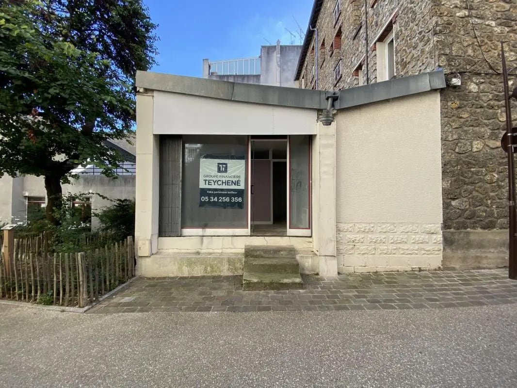 8 Boulevard De La Libération, Viroflay to rent Building Photo- Image 1 of 5