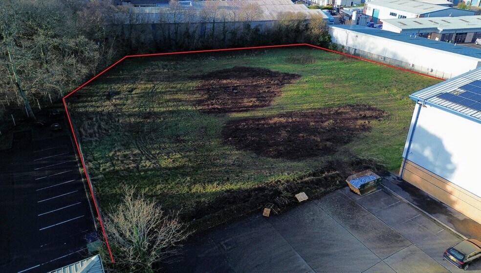 10 Nimrod Way, Wimborne to rent - Building Photo - Image 3 of 6