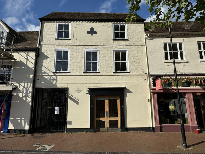 9 Market Sq, Ely for sale - Building Photo - Image 1 of 1