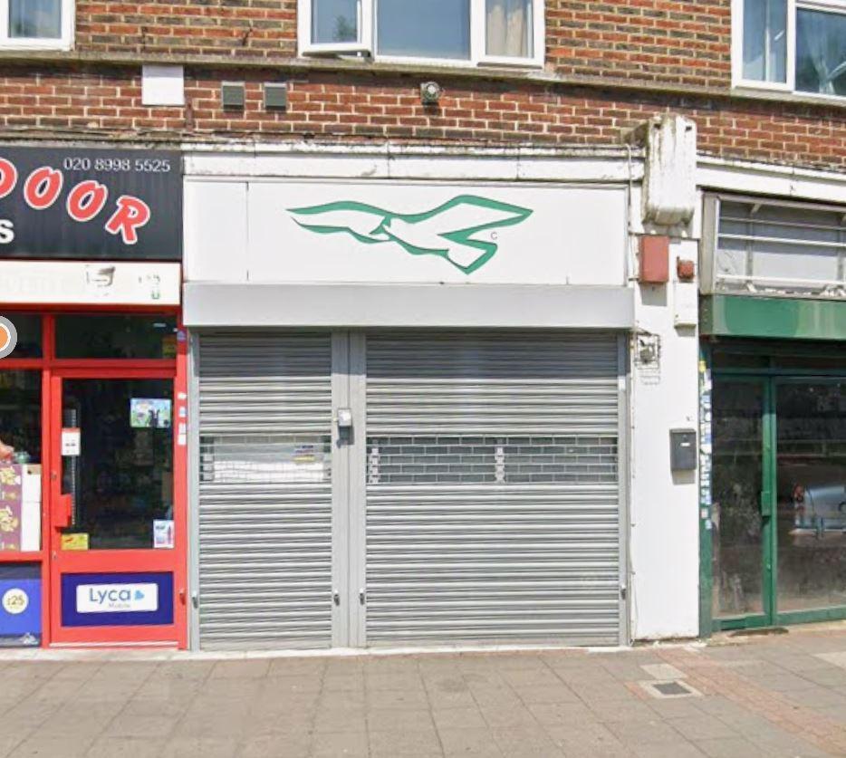 1-23 Medway Para, Greenford to rent Building Photo- Image 1 of 2