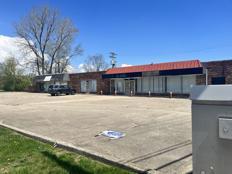 3-7 Stuckhardt Rd, Trotwood, OH for sale - Building Photo - Image 1 of 1