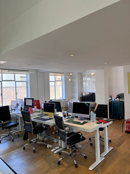 25-26 Poland St, London to rent - Building Photo - Image 3 of 10