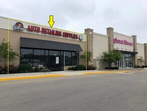 2437-2471 E Main St, Plainfield, IN to rent Building Photo- Image 1 of 2